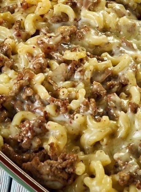 Homemade Hamburger Helper: A One-Skillet Cheeseburger Macaroni Made from Scratch